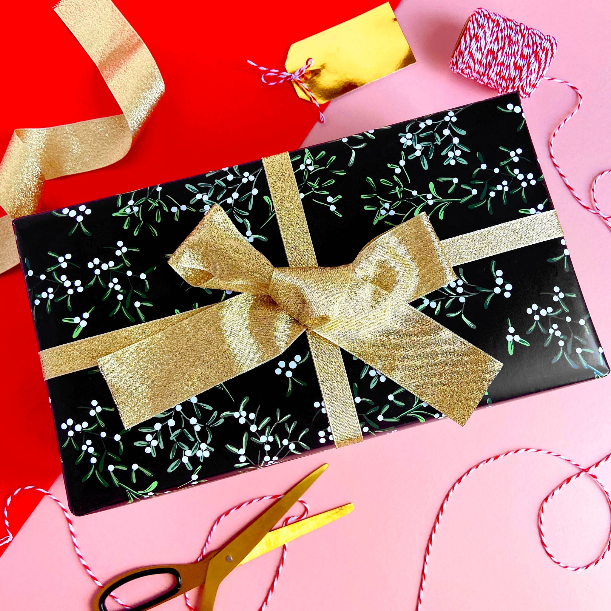 Mistletoe Christmas Gift Wrap